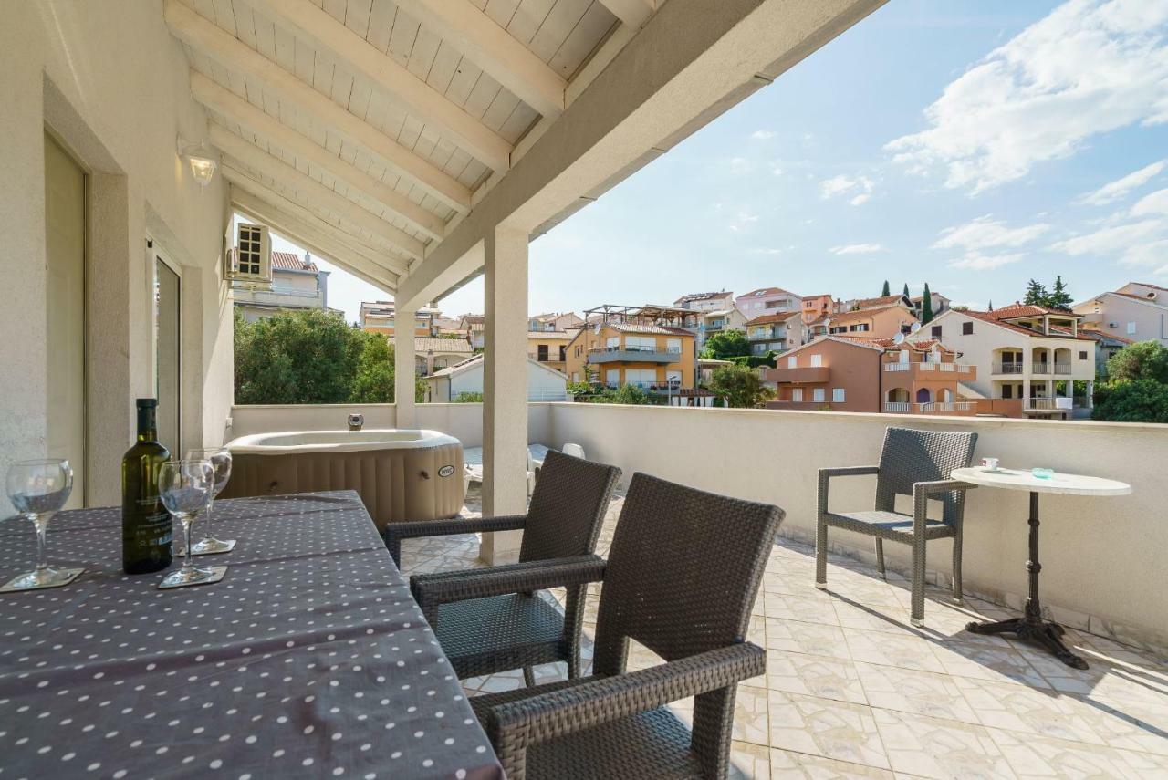 Terrasol Apartments Trogir Ngoại thất bức ảnh